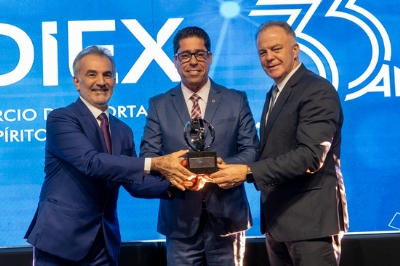 Imagem de Deputado Marcelo Santos é a Personalidade de Comércio Exterior Capixaba 2025